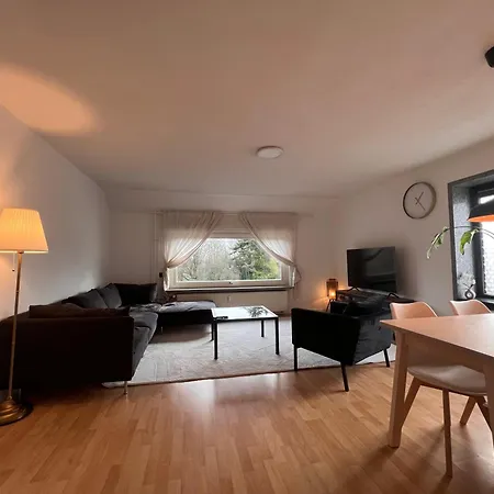 Cozy In Frankfurt *